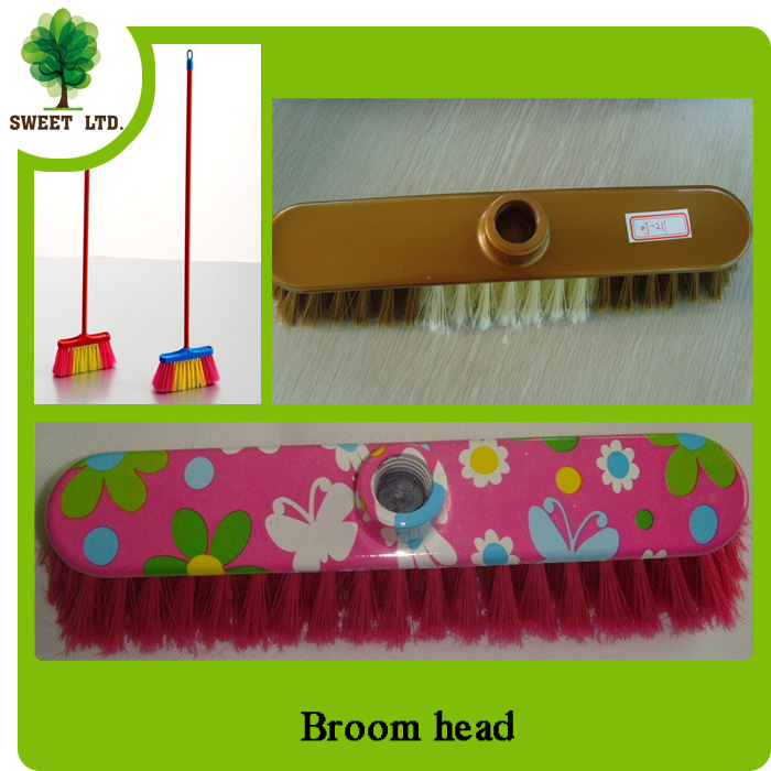 Plastic broom / brush with long stick for house cleanning tools